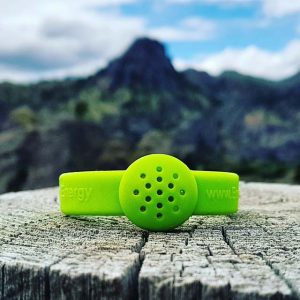 Flashy Peridot Green essential oil silicone rubber bracelet livestrong (mountain background)